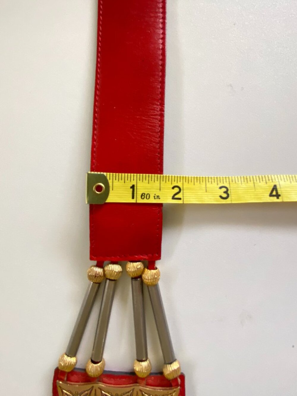 CATC VTG Leather Rustic Statement Belt Turkey OOAK Red Black Mixed Metal 31.5-35 - Picture 13 of 16
